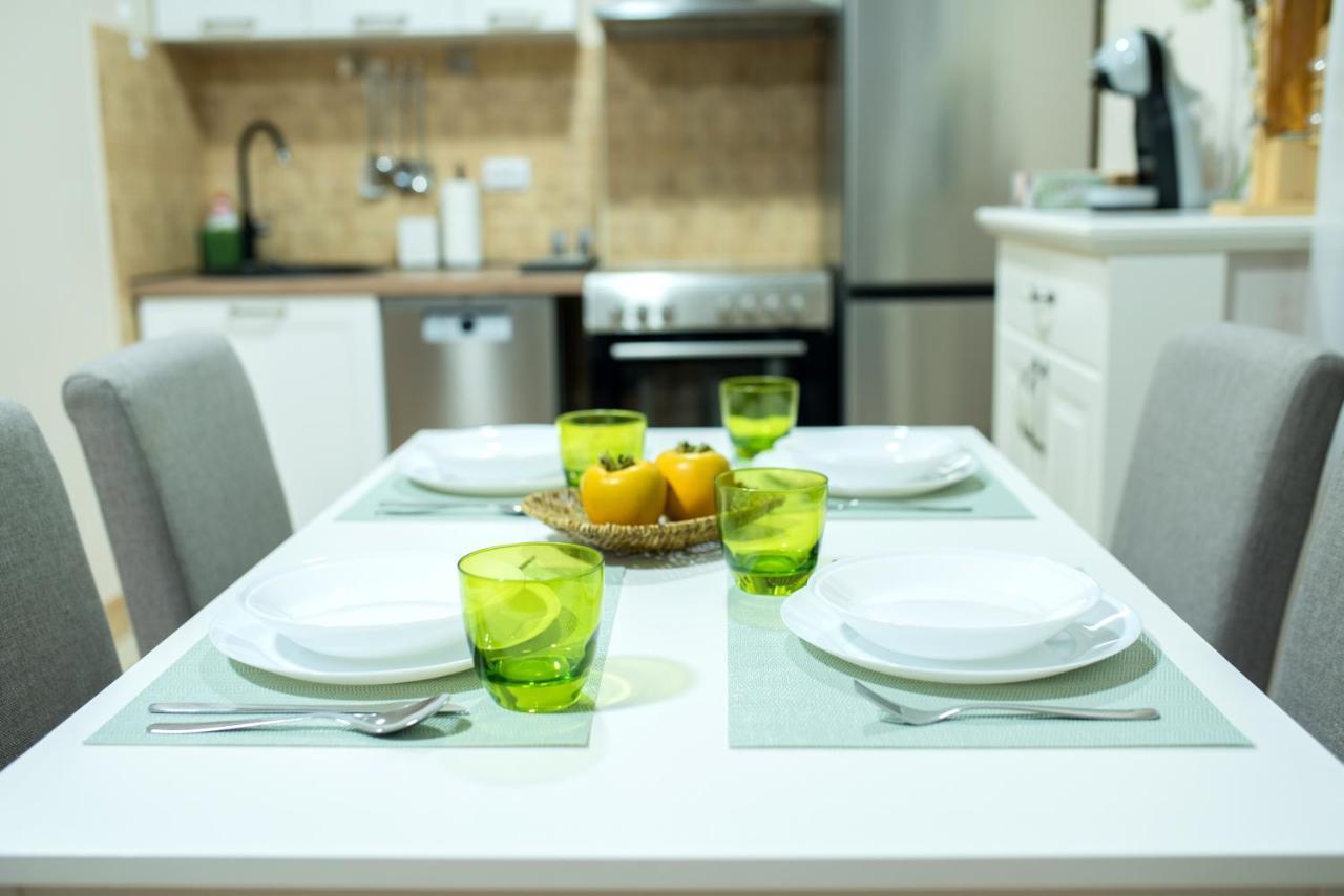 Apartman Centar โปชาเรวัซ ภายนอก รูปภาพ